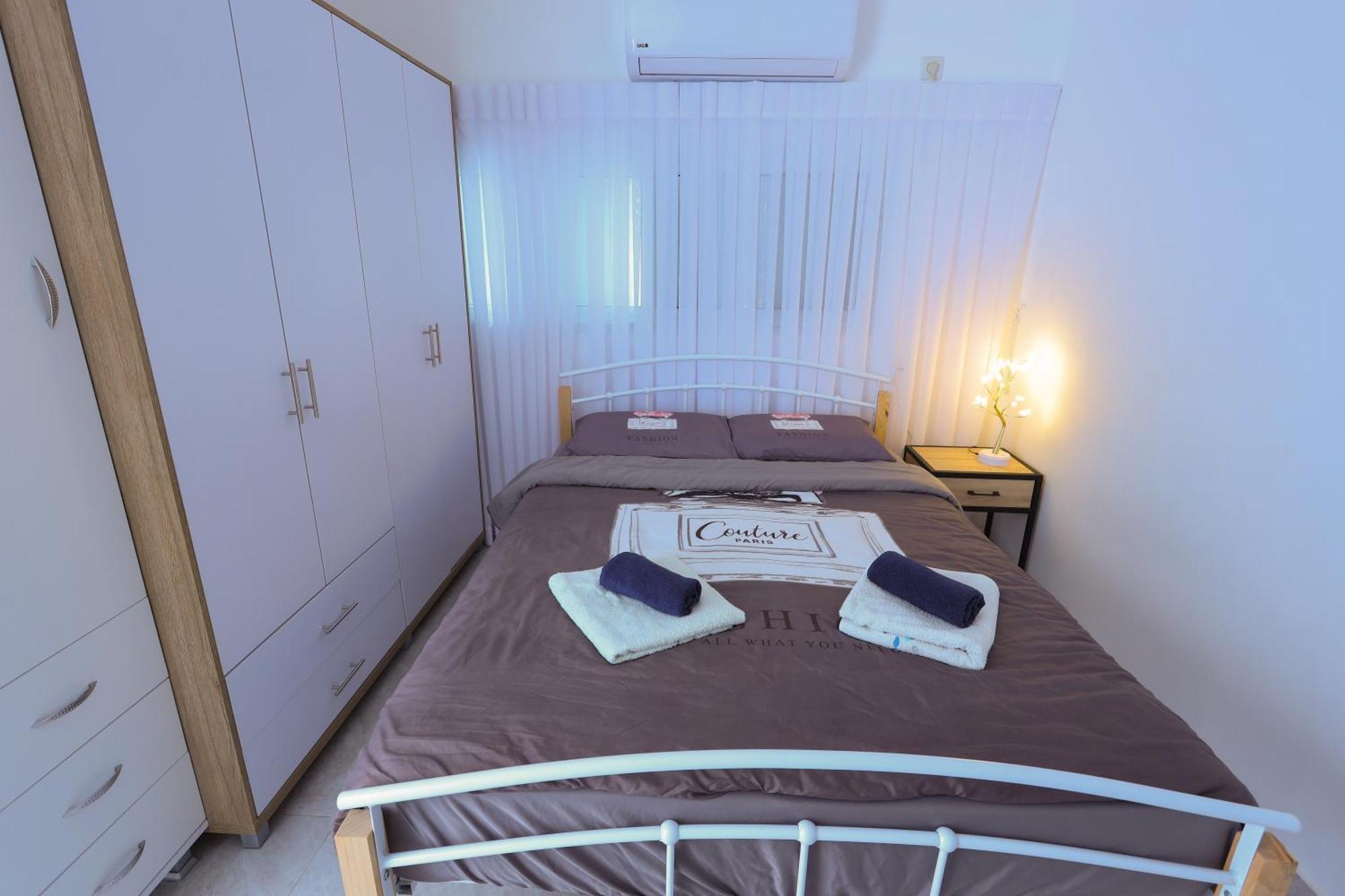 Apartamento דירה יפה סגנון מודרני מרחק של 5 דקות נסיעה מהים Ascalón Exterior foto