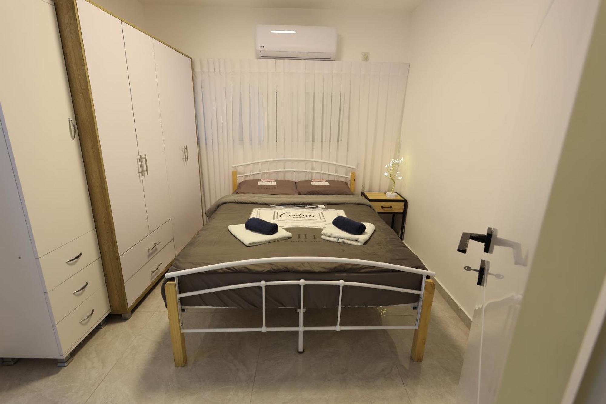 Apartamento דירה יפה סגנון מודרני מרחק של 5 דקות נסיעה מהים Ascalón Exterior foto